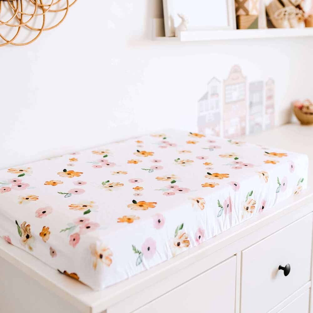 Poppy Organic Bassinet Sheet / Change Pad Cover - View 11