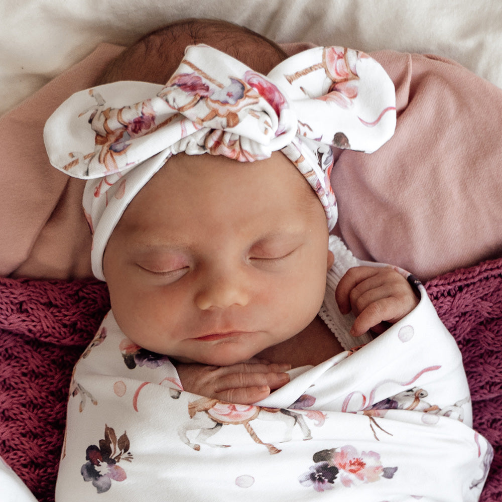 Carousel Organic Topknot - View 4