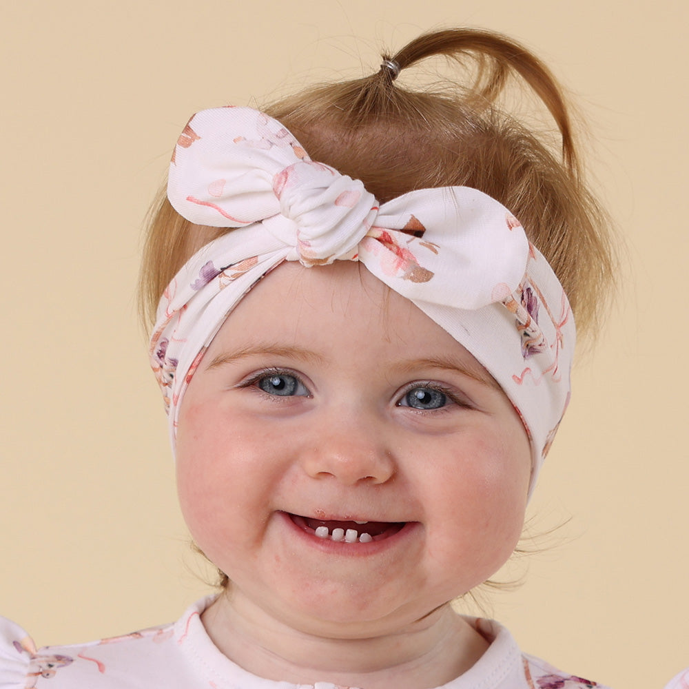 Carousel Organic Topknot - View 3