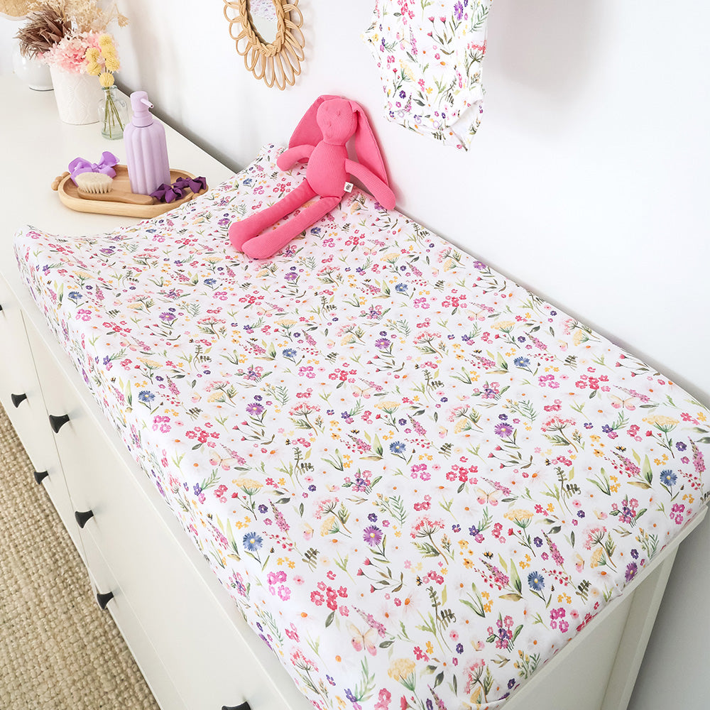 Gracie Organic Bassinet Sheet / Change Pad Cover - View 5