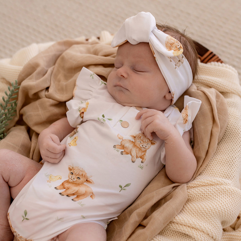 Highland Cows Short Sleeve Organic Bodysuit with Frill - View 7
