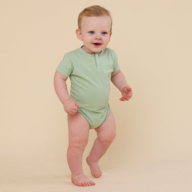 Mint Short Sleeve Organic Bodysuit | Snuggle Hunny