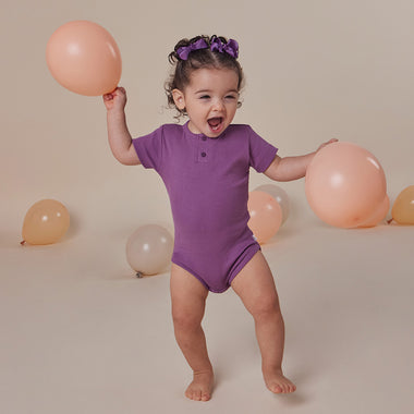 Mulberry Rib Short Sleeve Organic Bodysuit | Snuggle Hunny