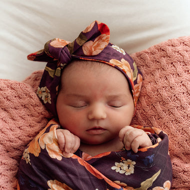 Sienna Organic Topknot | Snuggle Hunny